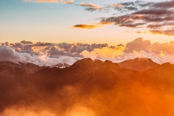 سالن زیبایی لیفت ریحان صالحی